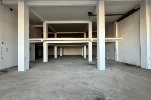 For rent - 500 m² commercial space + 200 m² mezzanine - Quartier Founty, Agadir