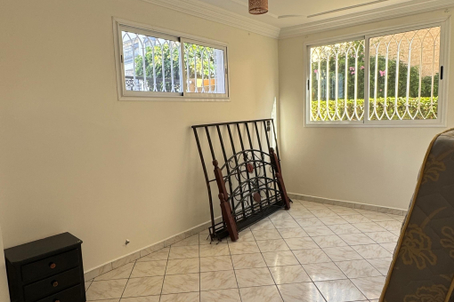 Gemeubileerd appartement te koop / te huur - Riad Salam (RDC)